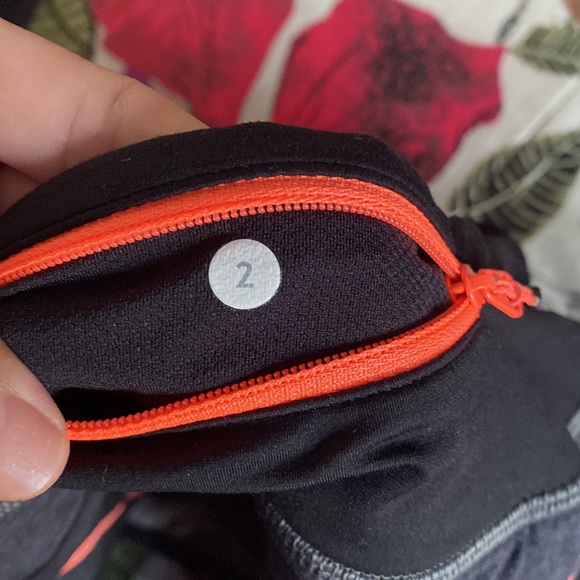 Lululemon Speed Short - Picture 9 of 9